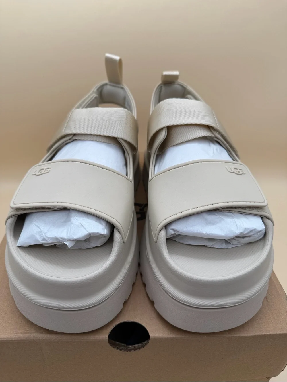 UGG GoldenGlow EVA Platform Sandals Sea Salt Size 9 Woman’s Brand New